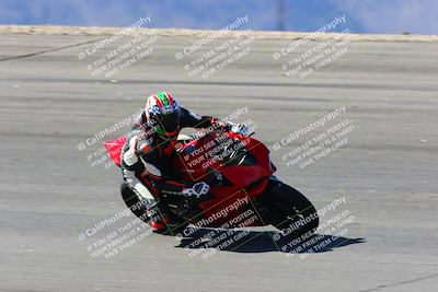 media/Feb-12-2022-SoCal Trackdays (Sat) [[3b21b94a56]]/Bowl (1030am)/